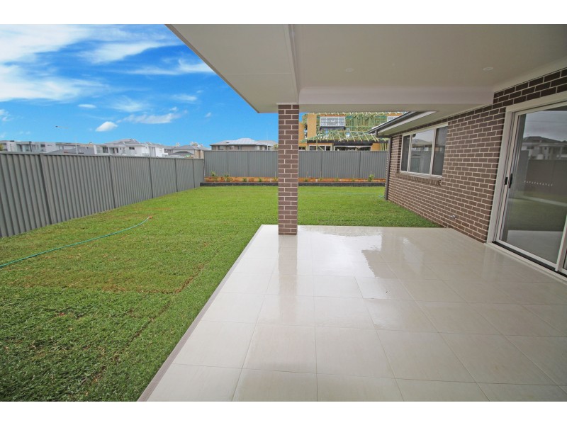 13 John-Tibbett Way, Kellyville NSW 2155
