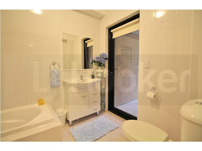 16/35 Penelope Lucas Lane, Rosehill NSW 2142