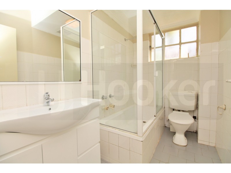 13/30 Queens Road, Westmead NSW 2145