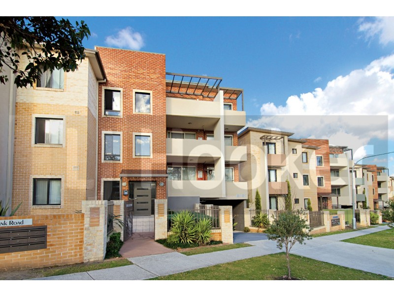 23/18 Redbank Road, Northmead NSW 2152