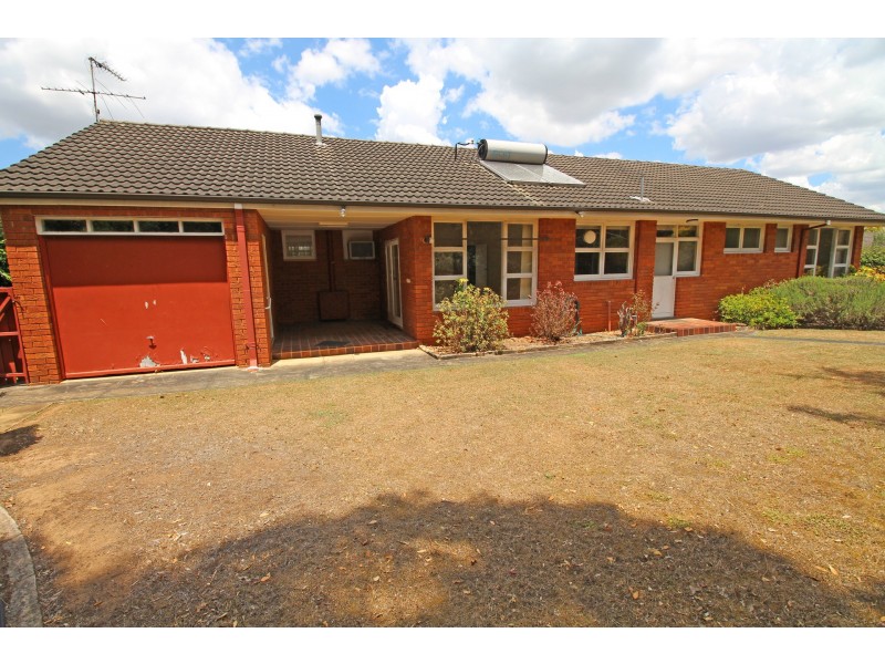 8 Immarna Place, Oatlands NSW 2117