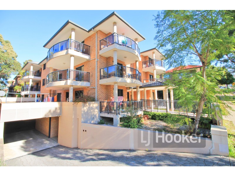 1/16-18 Priddle Street, Westmead NSW 2145