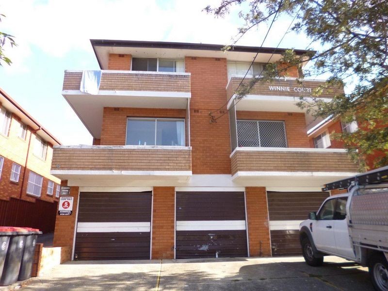 18 Colin Street, Lakemba NSW 2195