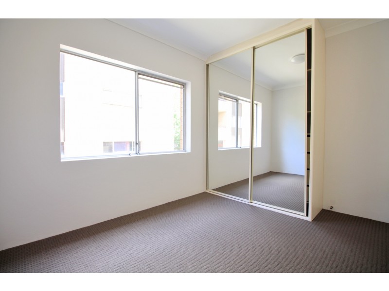 1/26 Queens Avenue, Parramatta NSW 2150