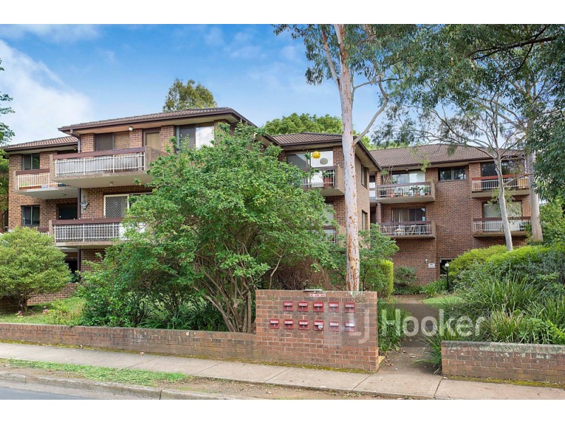 8/32-33 Park Avenue, Westmead NSW 2145