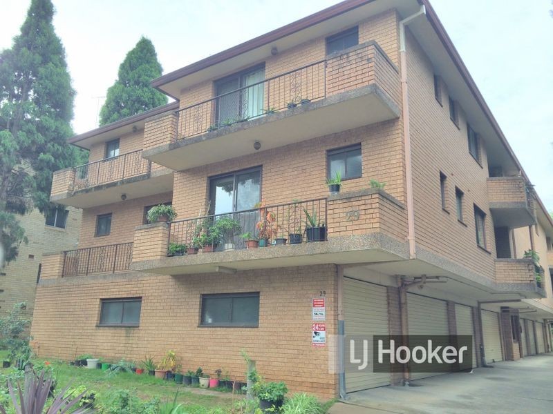 29 Queens Road, Westmead NSW 2145