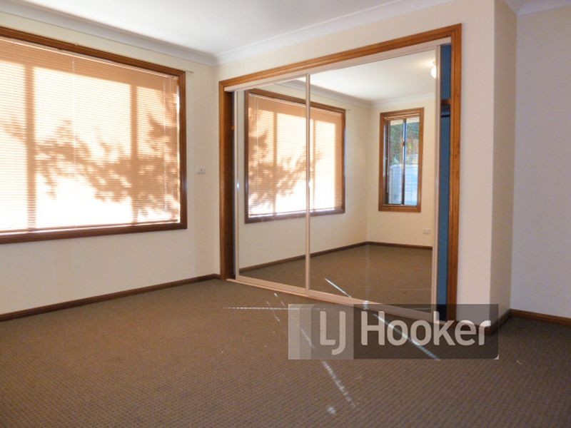 7 Burton Avenue, Northmead NSW 2152