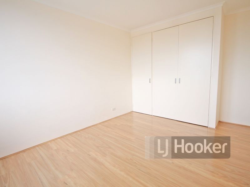 27 Railway Parade, Westmead NSW 2145