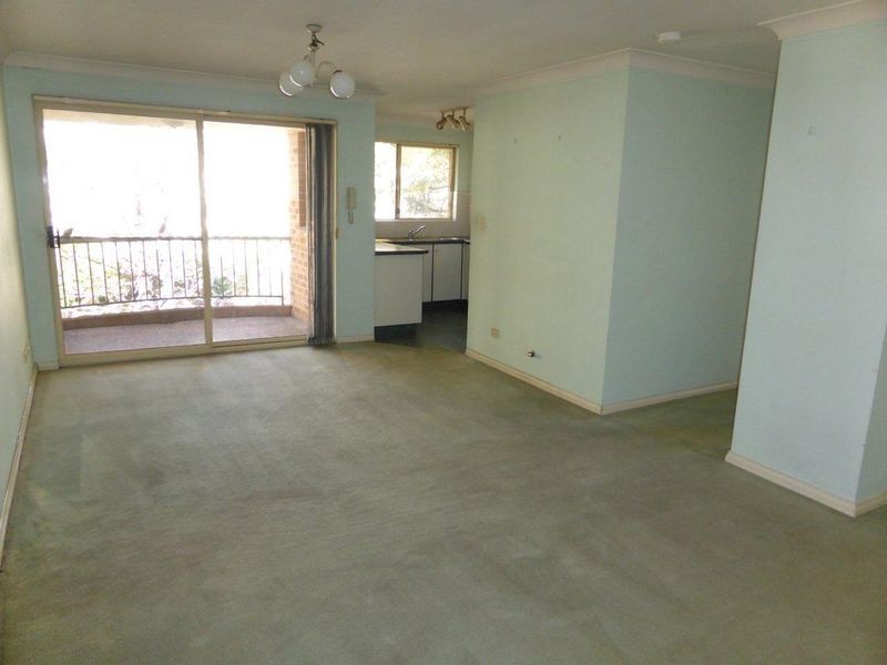 221 Dunmore Street, Wentworthville NSW 2145