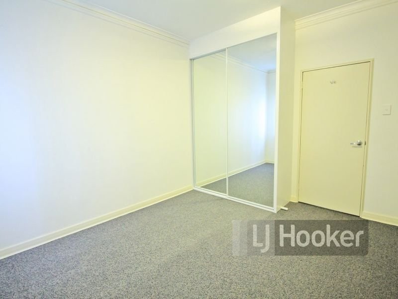 17/74 Hawkesbury Road, Westmead NSW 2145