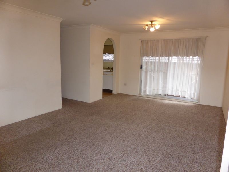 34 Park Avenue, Westmead NSW 2145