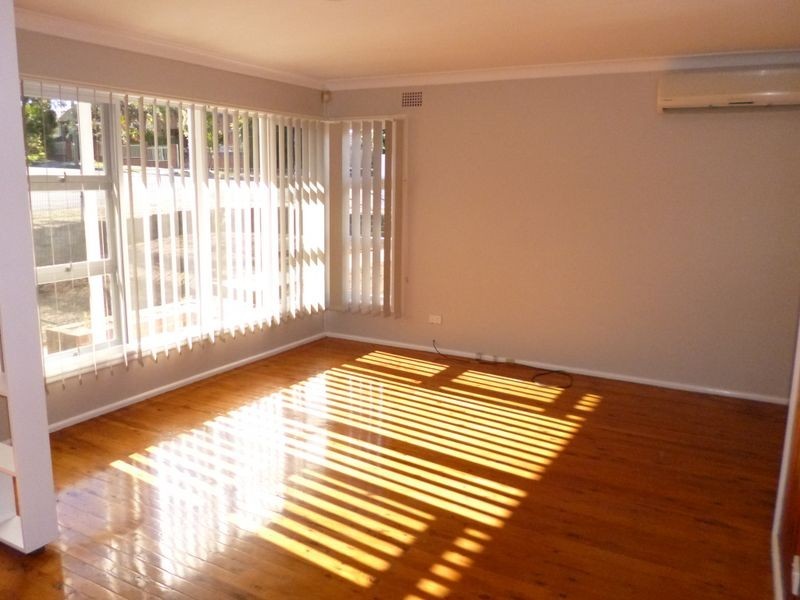 18 Jones Street, Pendle Hill NSW 2145