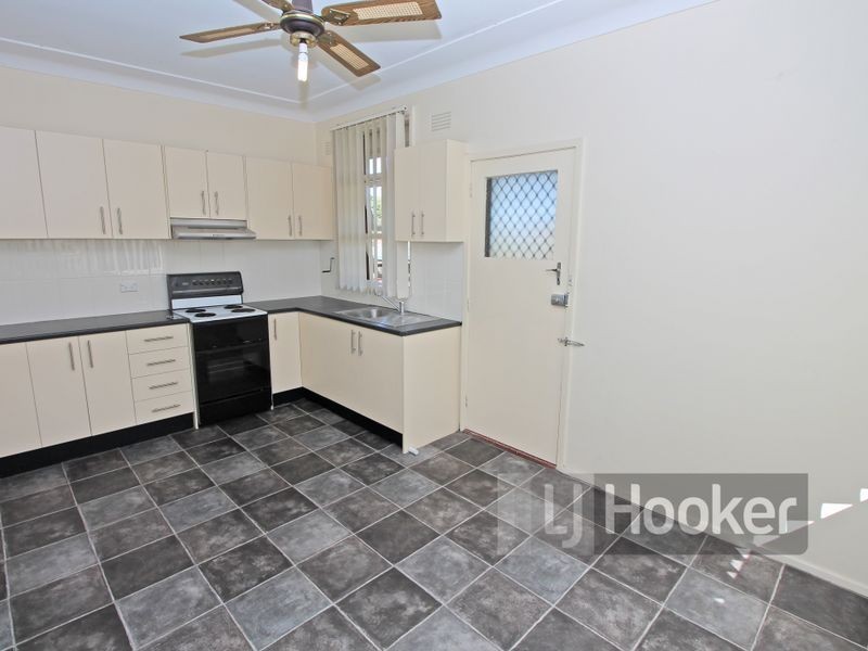 25 Harris Road, Constitution Hill NSW 2145