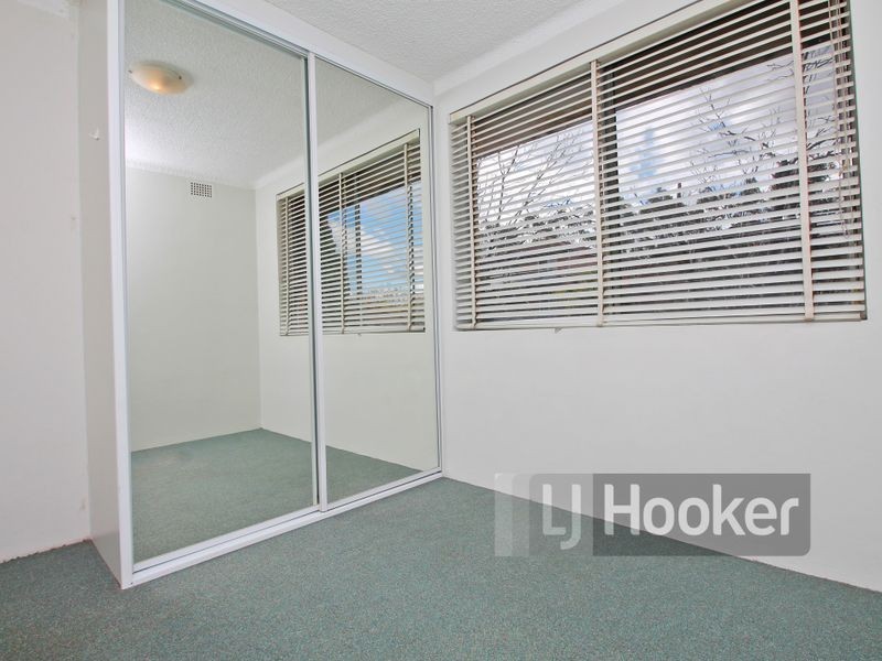 19 Queens Road, Westmead NSW 2145