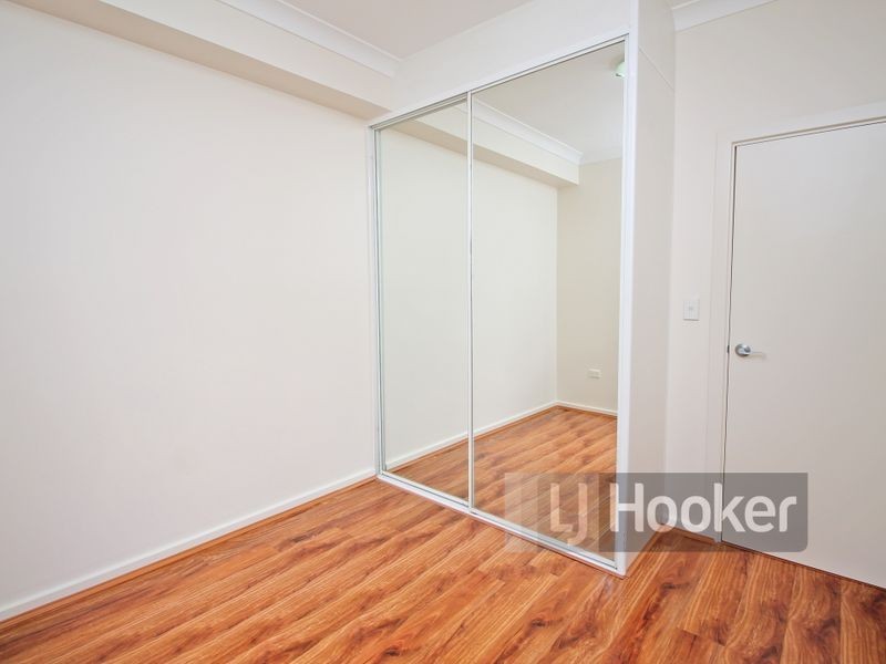 40-42 Lydbrook Street, Westmead NSW 2145