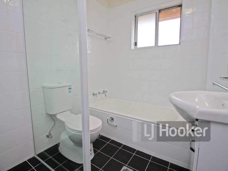 4 Queens Road, Westmead NSW 2145