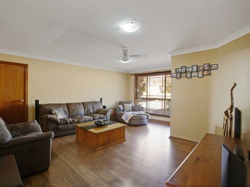 32 Paddy Miller Drive, Currans Hill NSW 2567