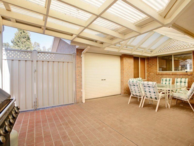 32 Paddy Miller Drive, Currans Hill NSW 2567