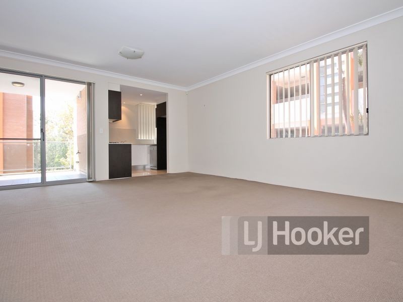 35-37 Darcy Road, Westmead NSW 2145