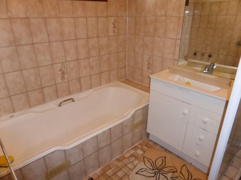 22A Reynolds Street, Toongabbie NSW 2146