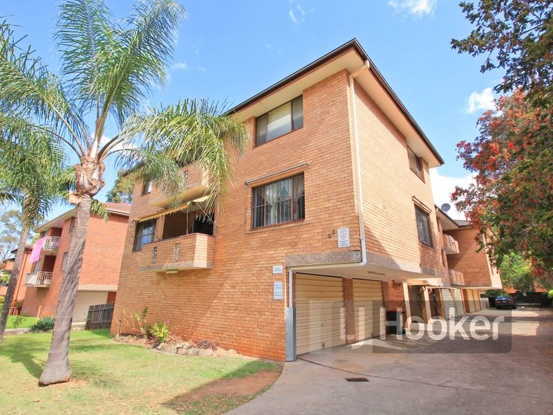 28 Caroline Street, Westmead NSW 2145