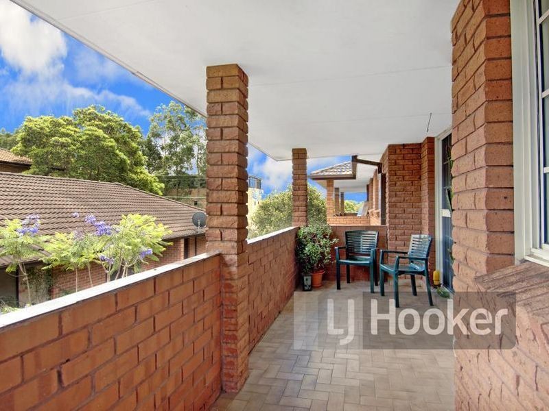 12 Hainsworth Street, Westmead NSW 2145