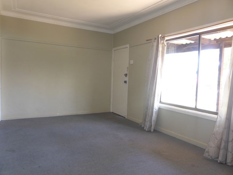 127 Smith Street, Wentworthville NSW 2145