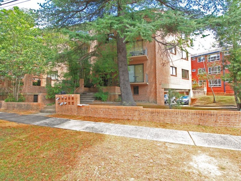 43 Meadow Crescent, Meadowbank NSW 2114