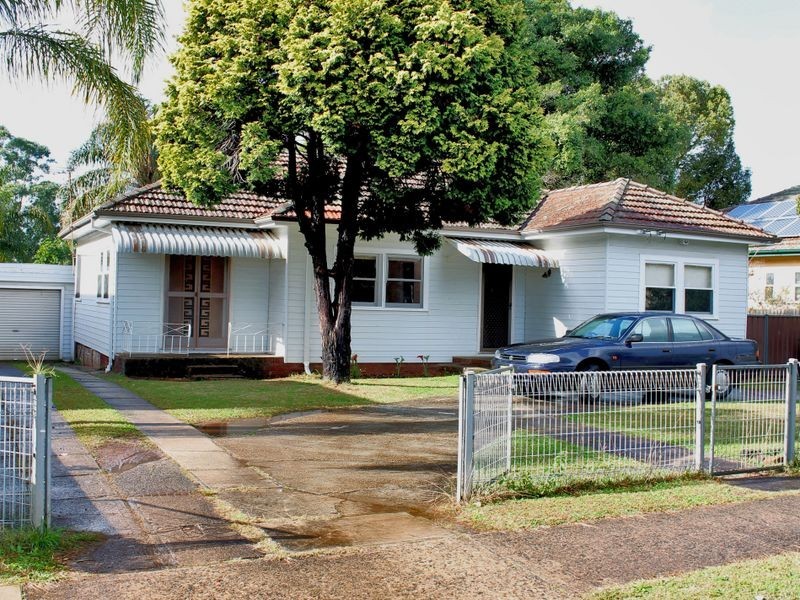 8 Adderton Road, Telopea NSW 2117