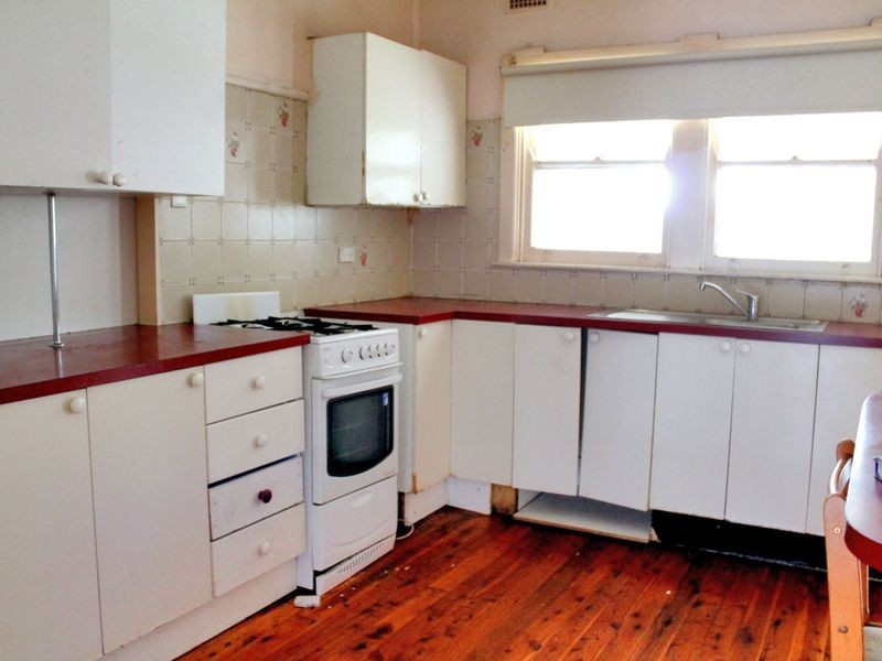 8 Adderton Road, Telopea NSW 2117