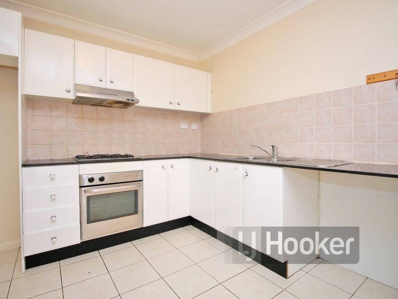 2B/24 Jersey Road, Wentworthville NSW 2145