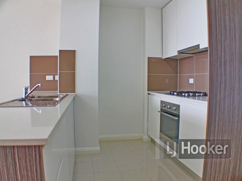 1005/6-10 Charles Street, Parramatta NSW 2150