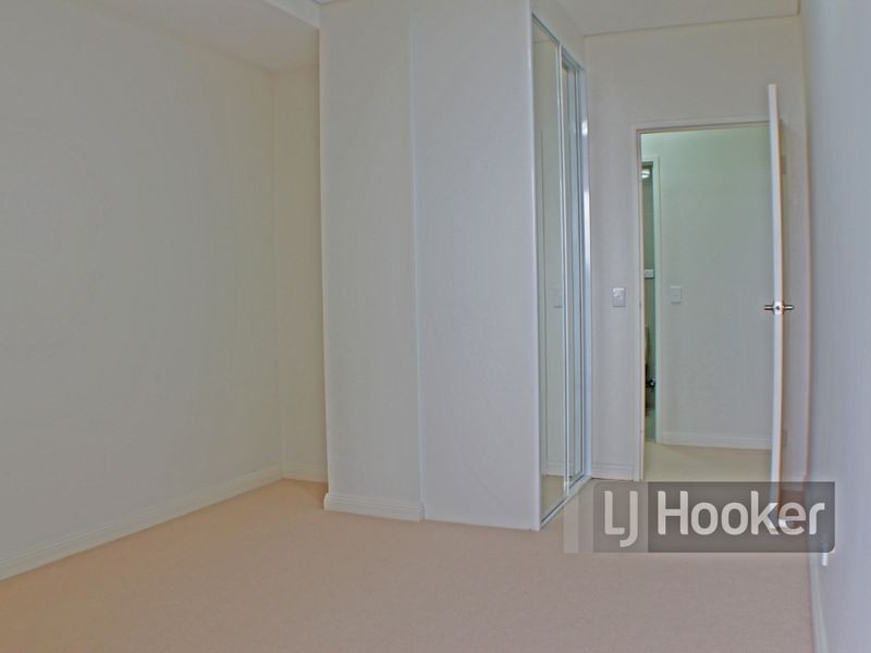 1005/6-10 Charles Street, Parramatta NSW 2150