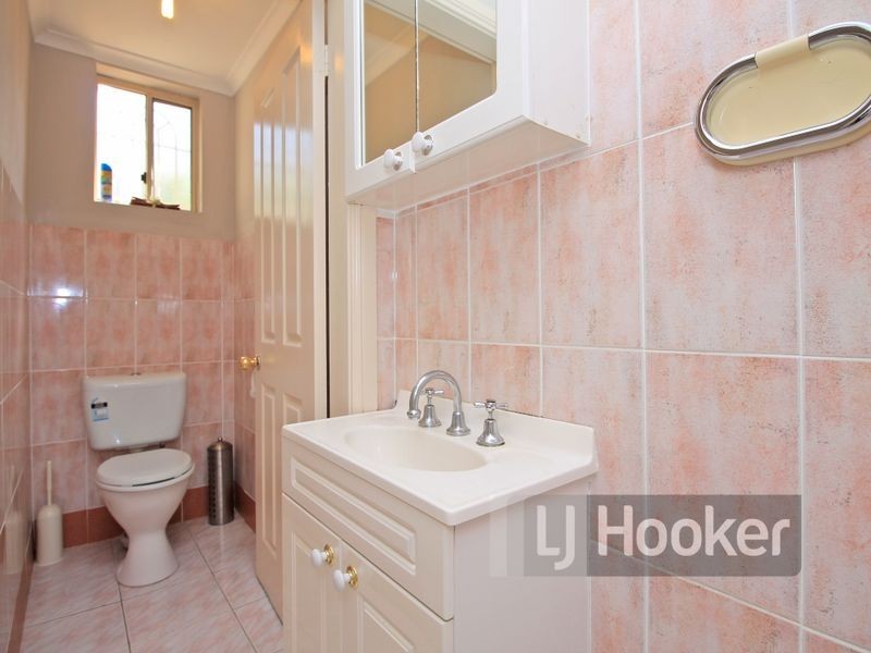 8A Peggy Street, Mays Hill NSW 2145