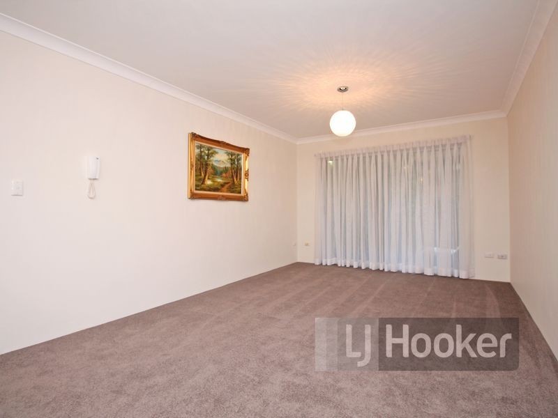 21 Helen Street, Westmead NSW 2145