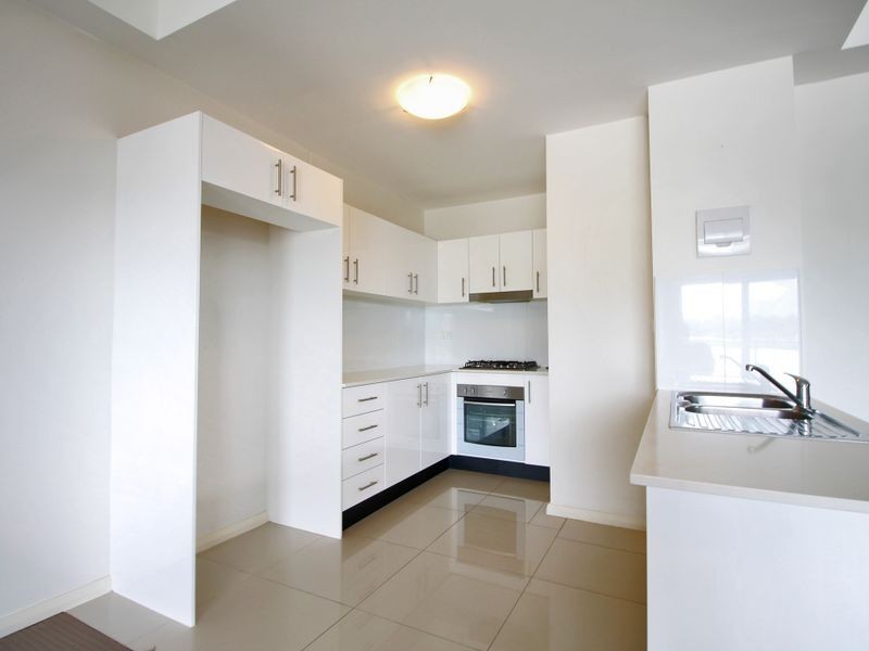 8-18 Briens Road, Northmead NSW 2152