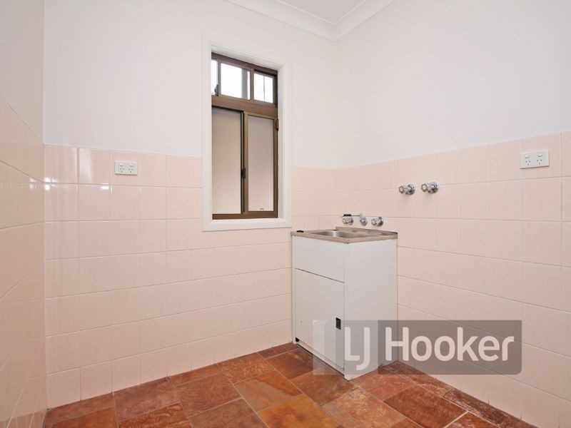 18 Fraser Street, Westmead NSW 2145