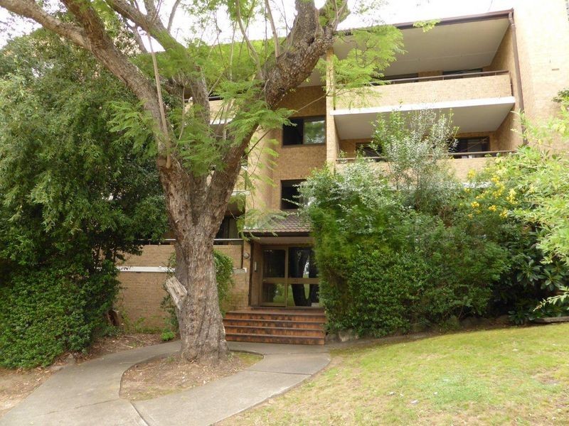 2/30 Pitt Street, Parramatta NSW 2150