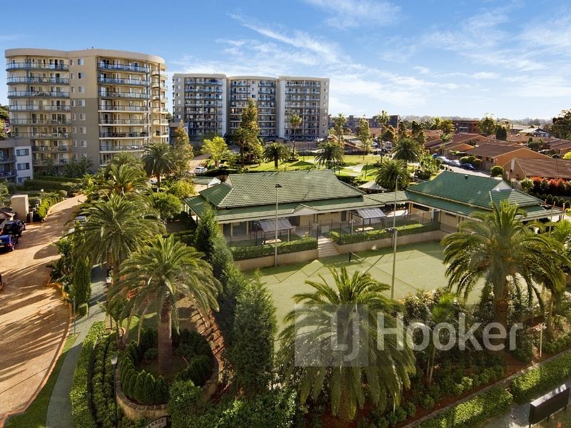 906/91A-101 Bridge Road, Westmead NSW 2145