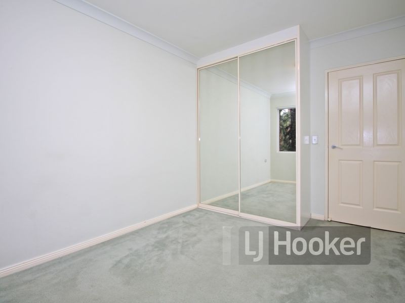 2/31-34 Moss Place, Westmead NSW 2145