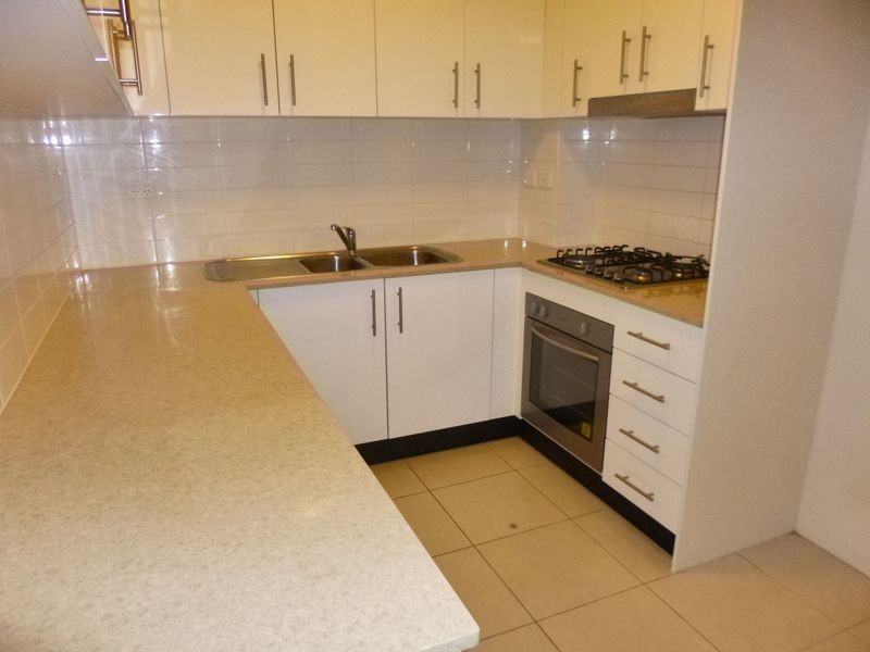 17/2-6 Howard Avenue, Northmead NSW 2152