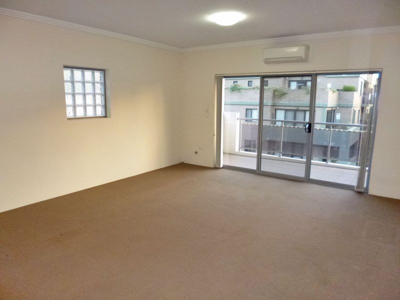 17/2-6 Howard Avenue, Northmead NSW 2152