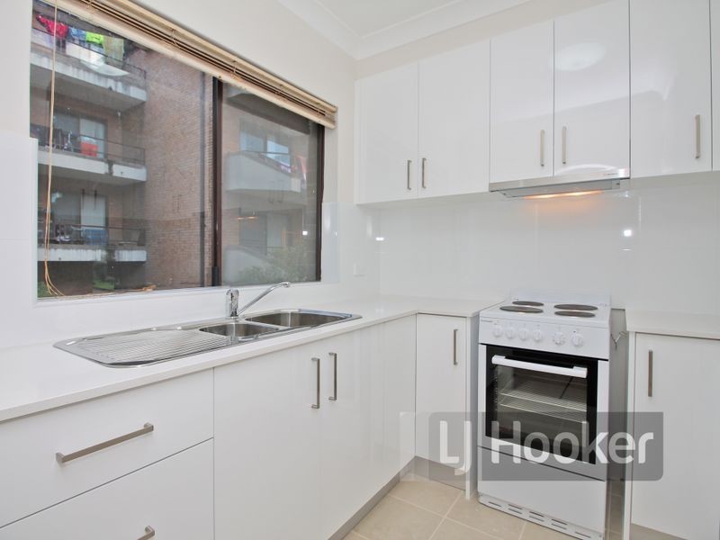 1/2 Alfred Street, Westmead NSW 2145