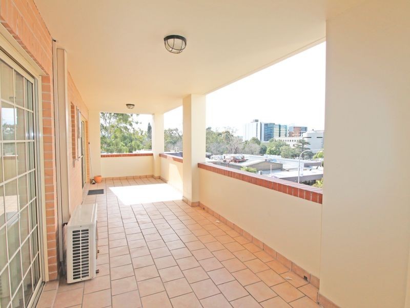 17/1 Macquarie Street, Parramatta NSW 2150