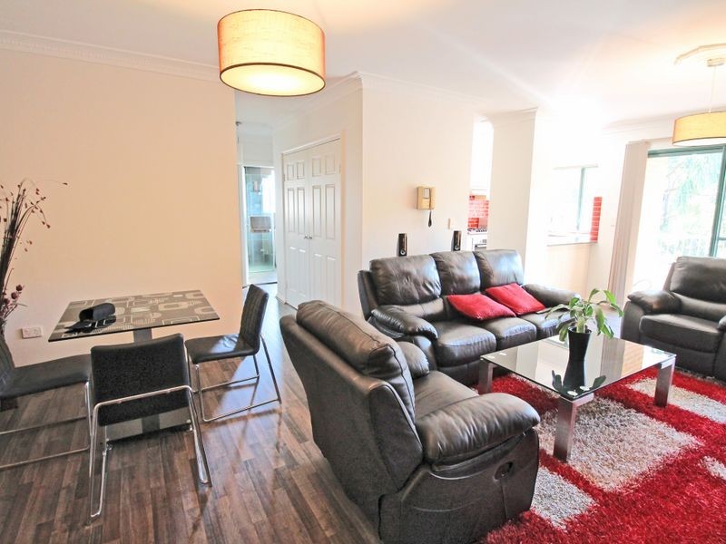 8/45 Virginia Street, Rosehill NSW 2142