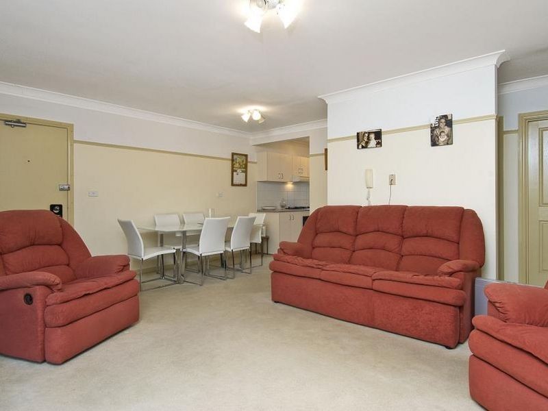 23-25 Oxford Street, Merrylands NSW 2160
