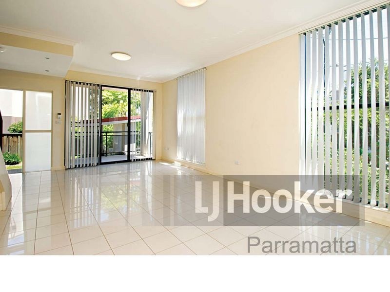1/8-10 Lydbrook Street, Westmead NSW 2145