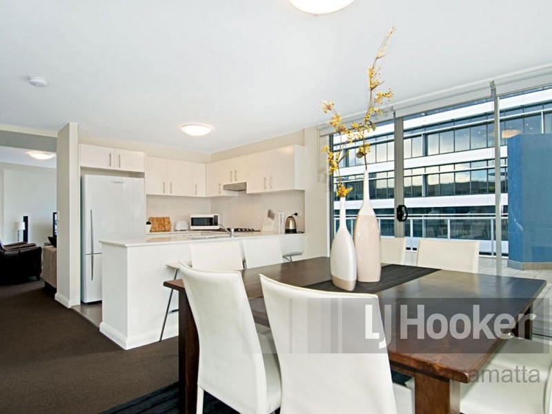 909/22 Charles Street, Parramatta NSW 2150