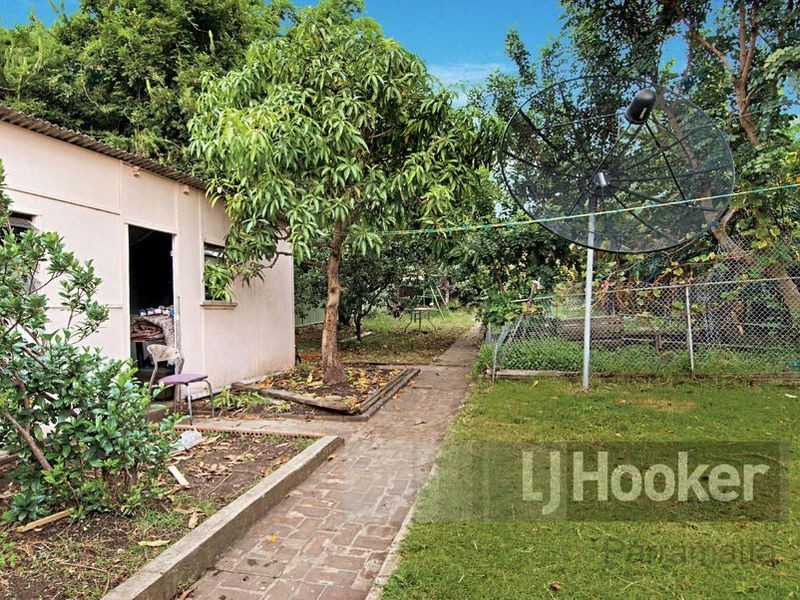 11 Hunter Street, Auburn NSW 2144