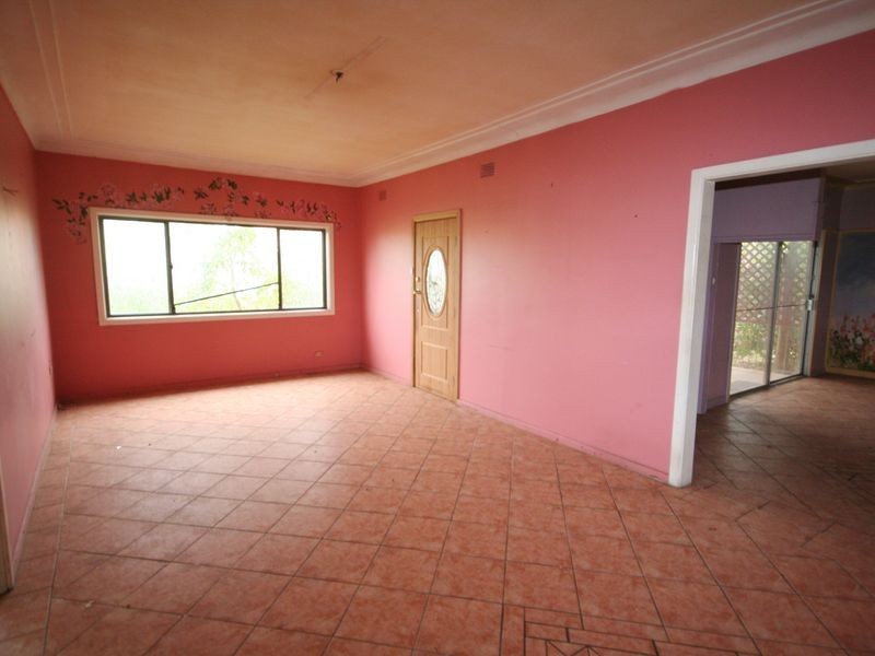 189 Great Western Highway, Mays Hill NSW 2145